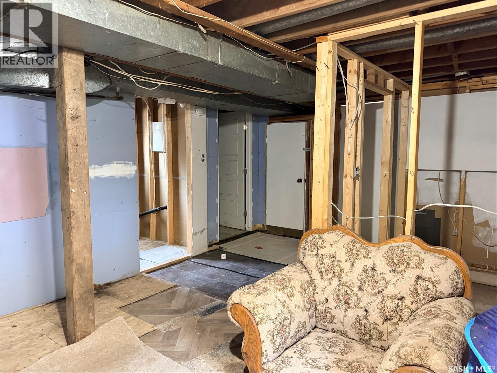 438 3rd Street Property Photo 32