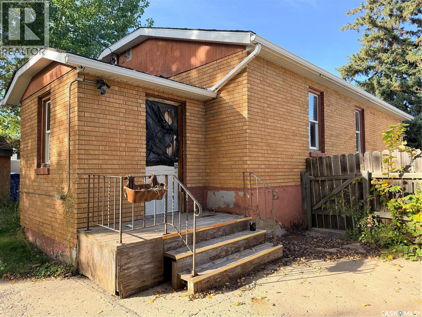 438 3rd Street Property Photo 38