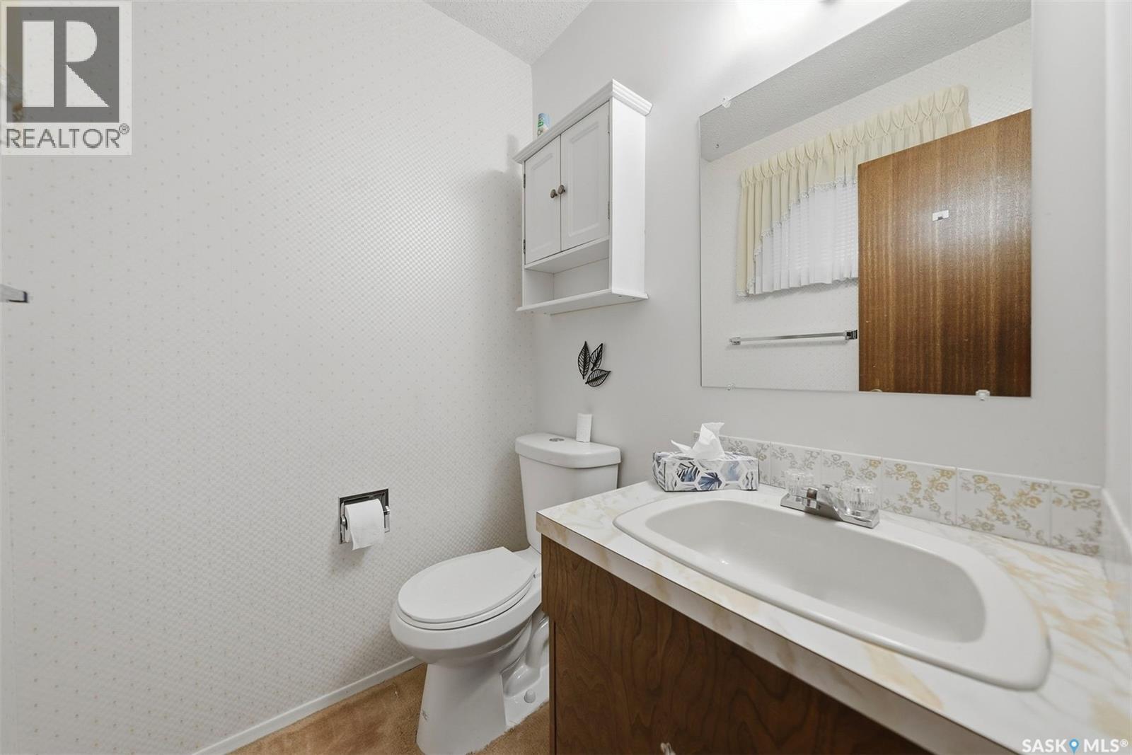 253 Laurentian Drive Property Photo 16
