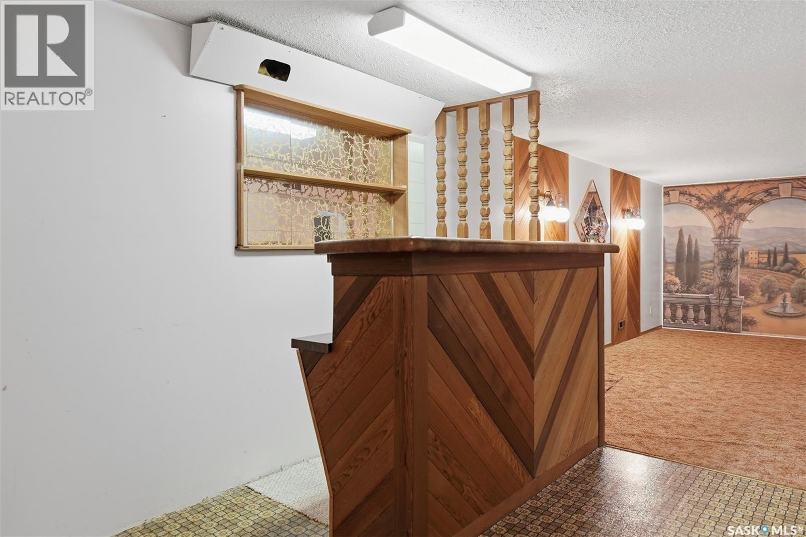 253 Laurentian Drive Property Photo 22