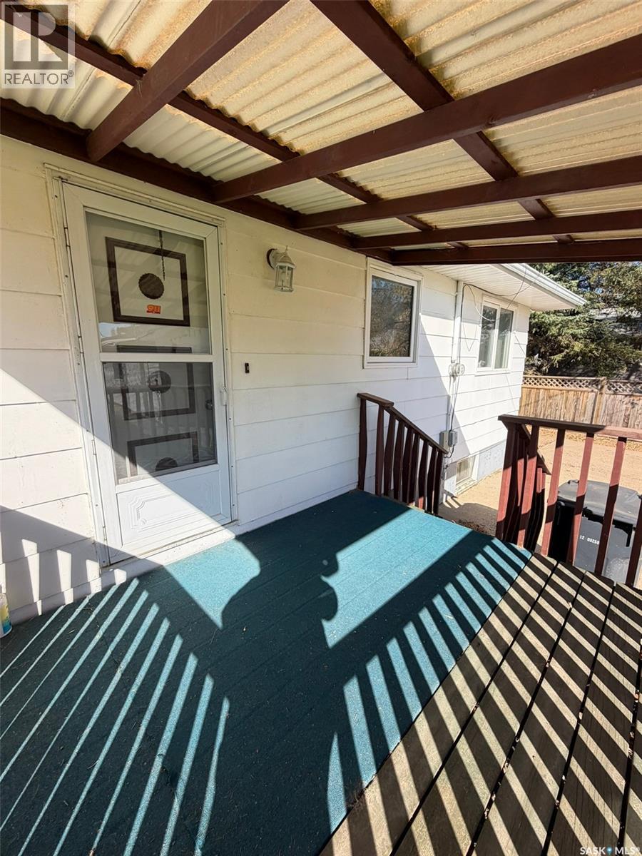 141 Railway Avenue Property Photo 6