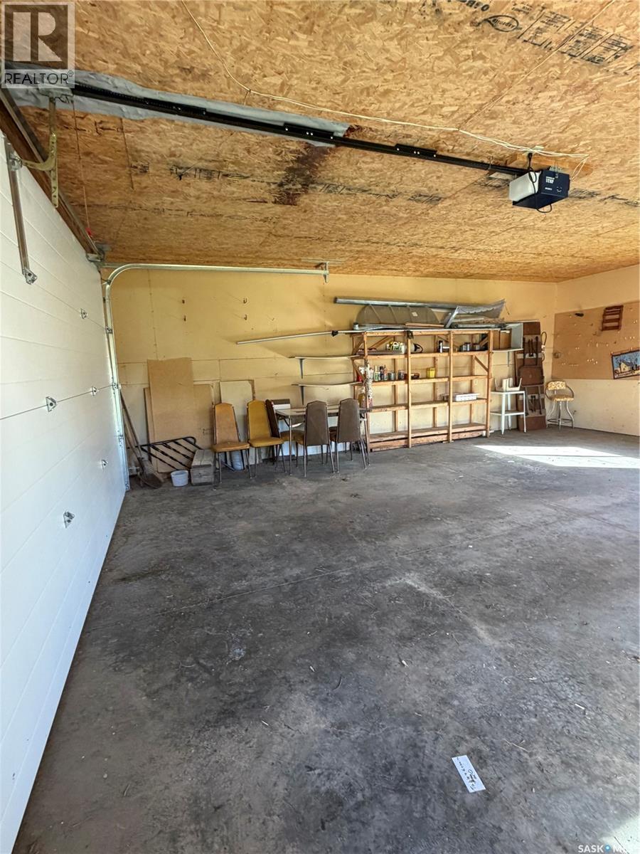 141 Railway Avenue Property Photo 30