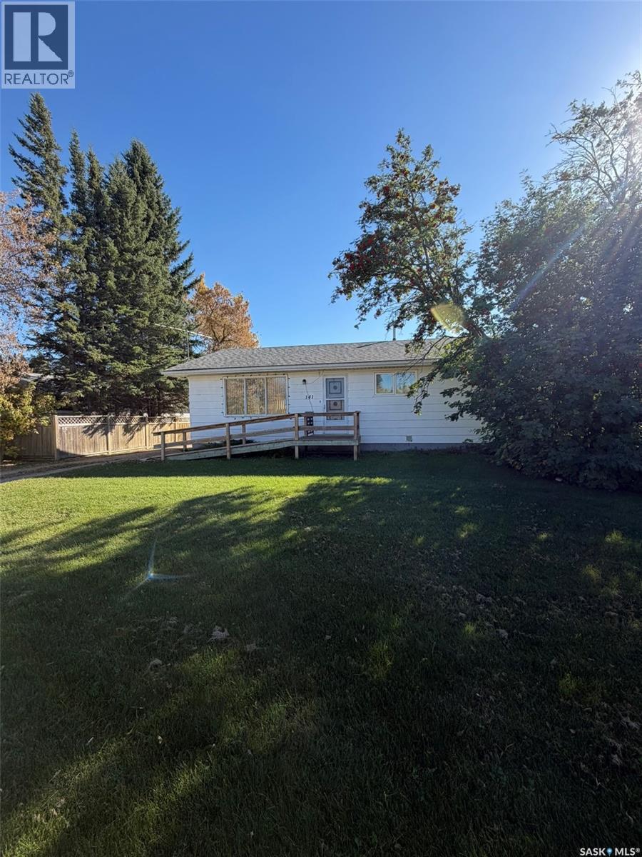 141 Railway Avenue Property Photo 32