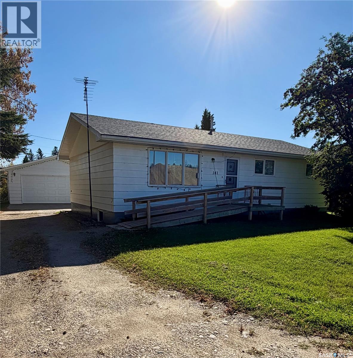 141 Railway Avenue Property Photo 38