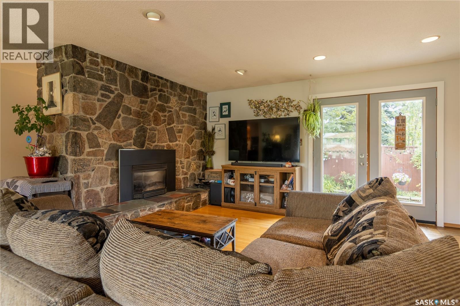 517 East Drive Property Photo 35