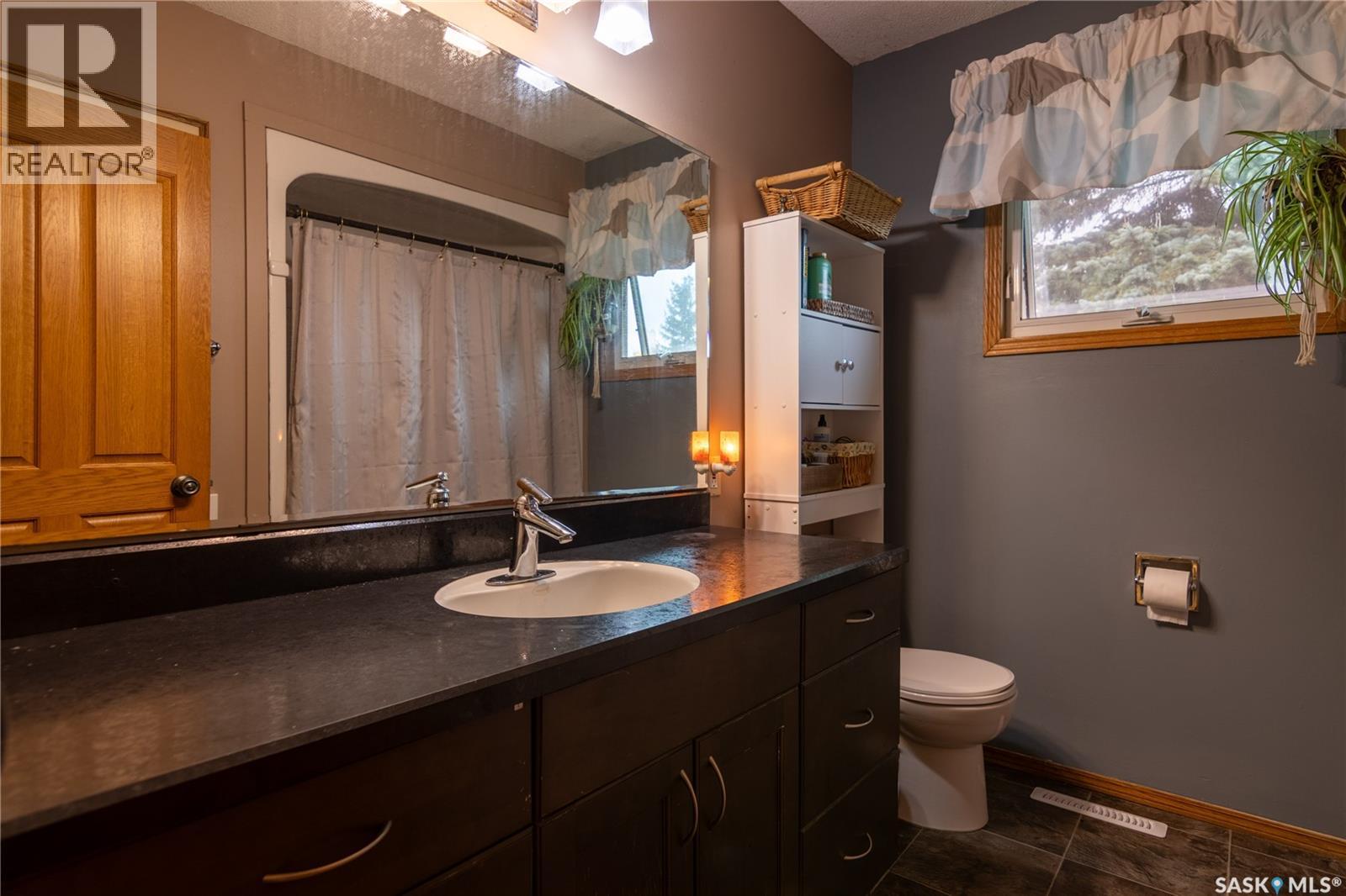 517 East Drive Property Photo 45