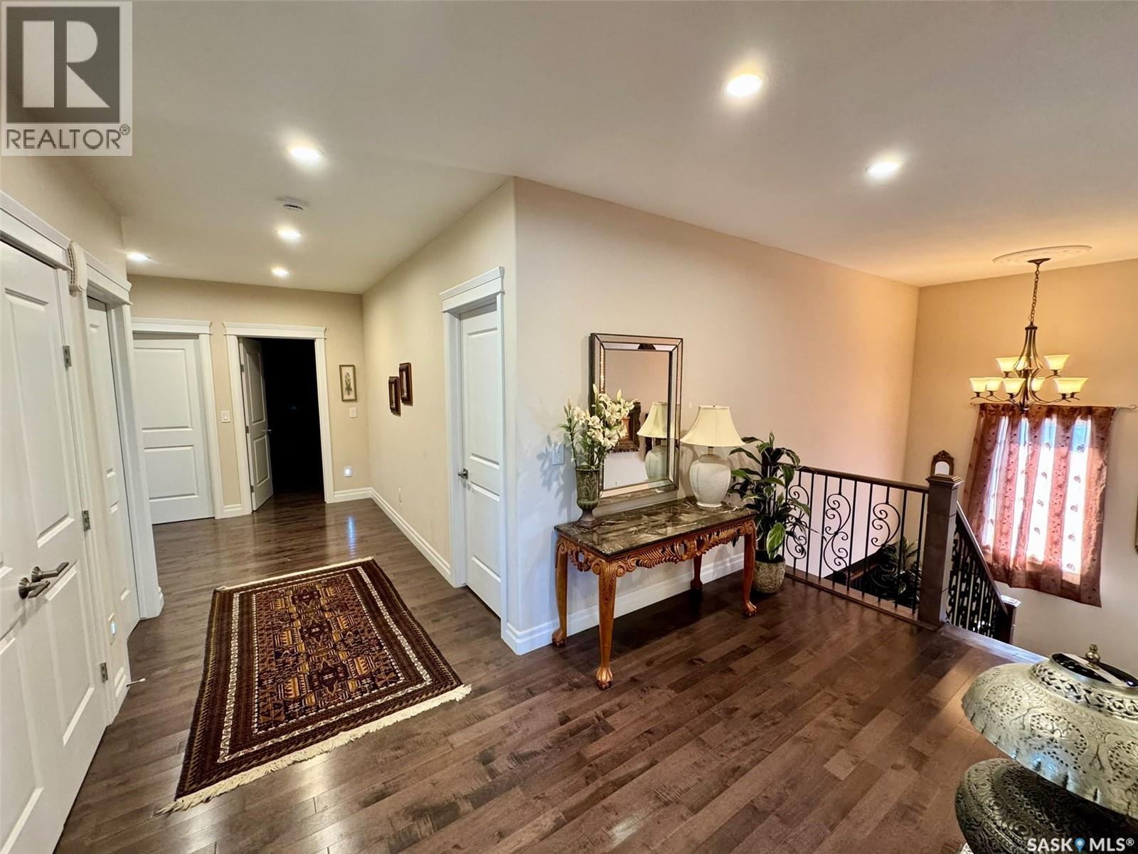 319 Roy Crescent Property Photo 21