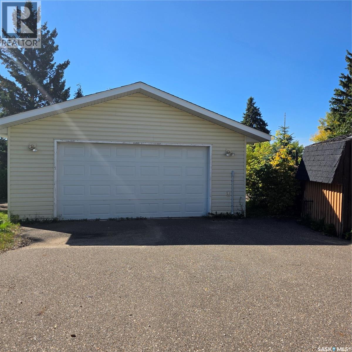 1731 Centennial Crescent Property Photo 5