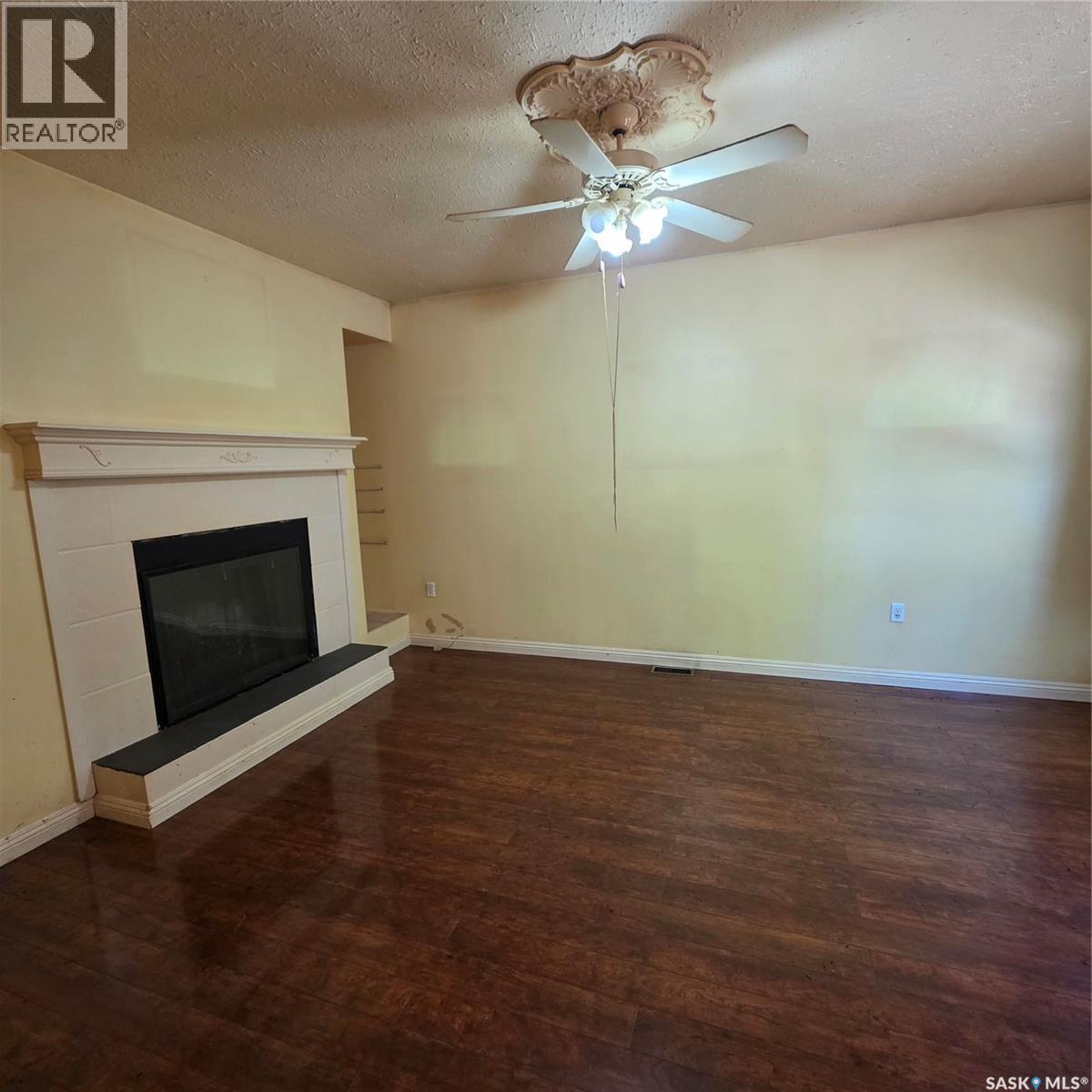 1731 Centennial Crescent Property Photo 8