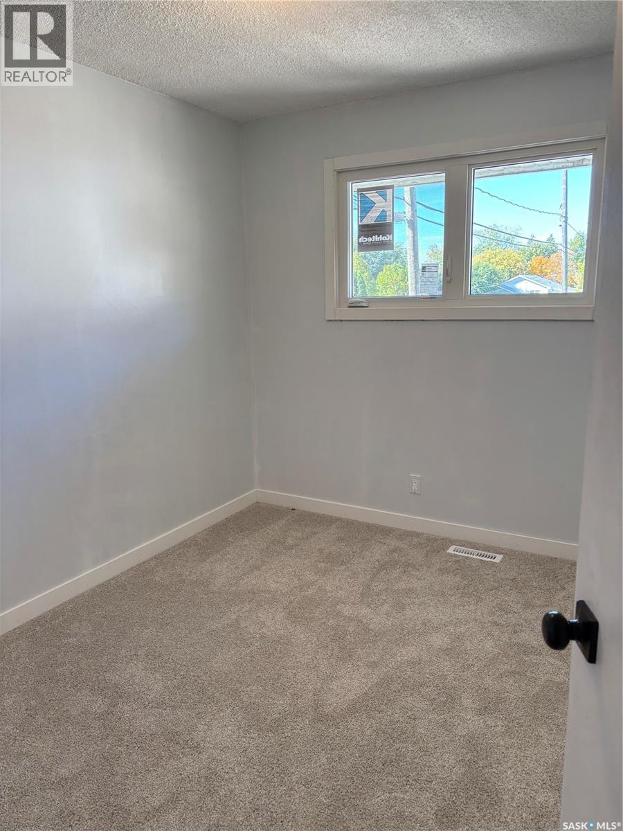 825 7th Avenue Nw Property Photo 19