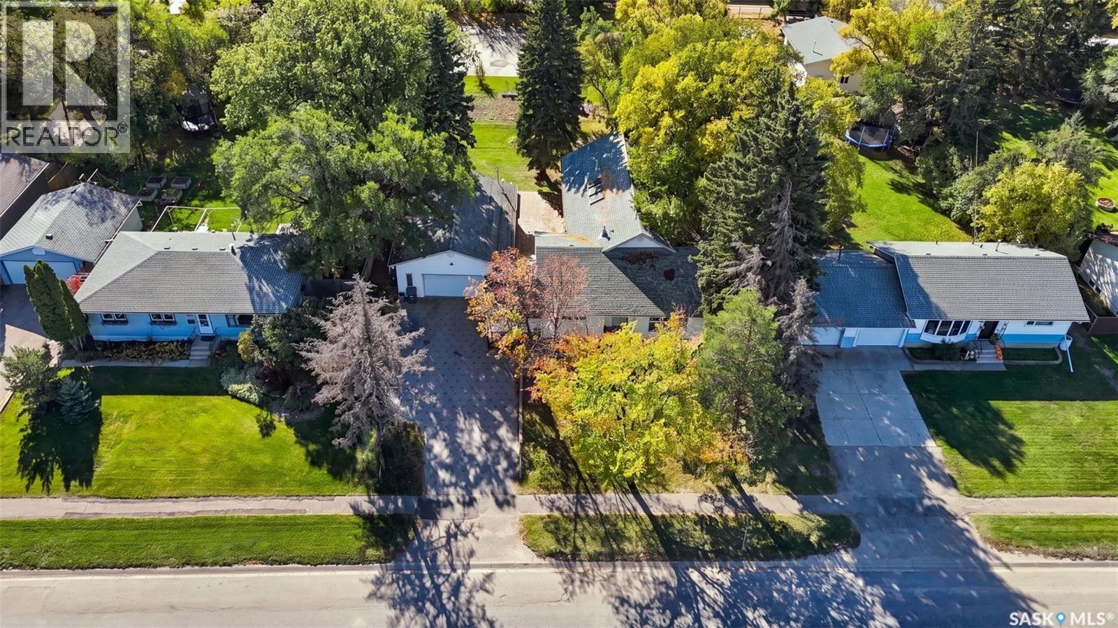 3445 11th Street W Property Photo 3
