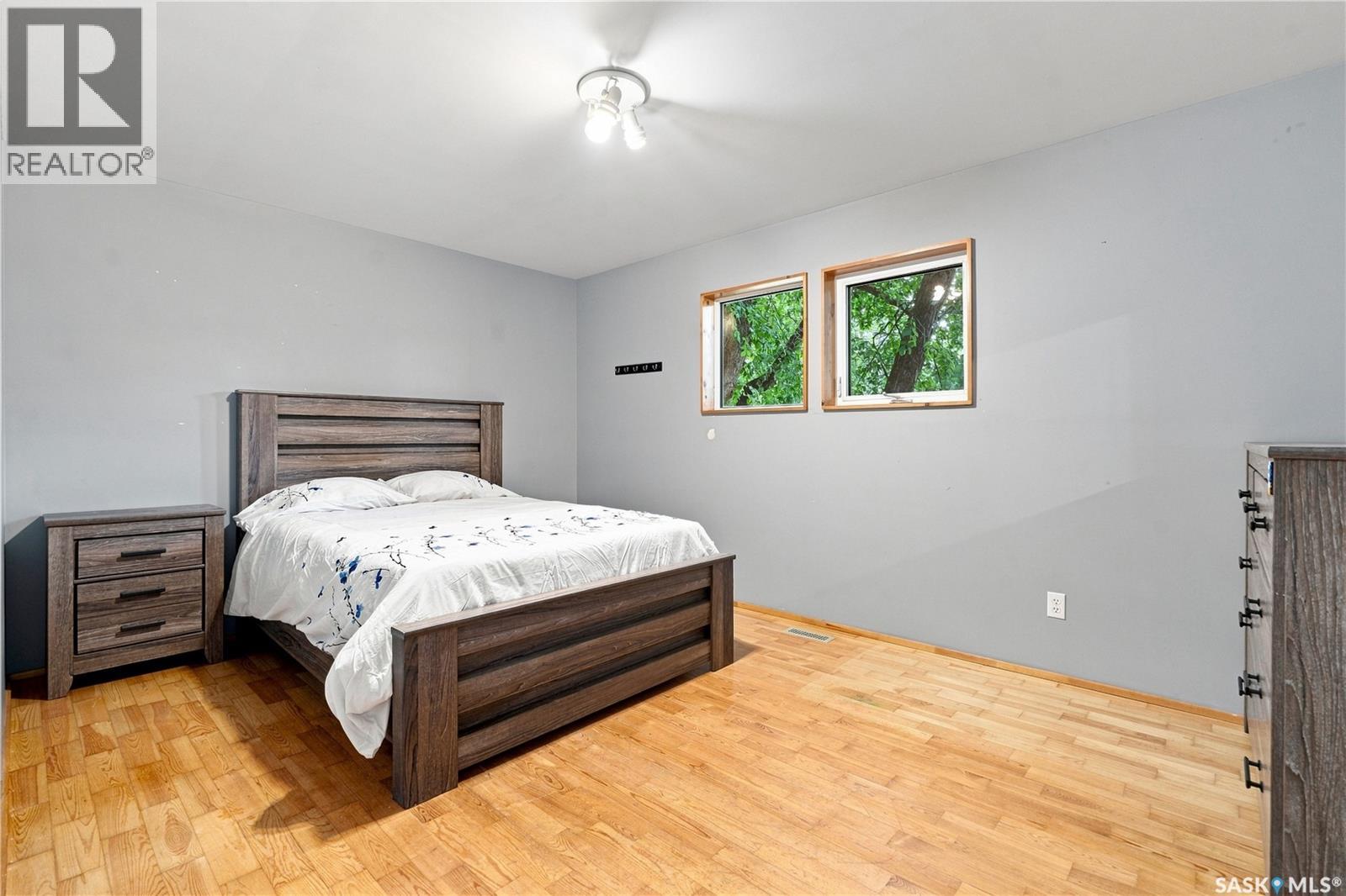 3445 11th Street W Property Photo 21