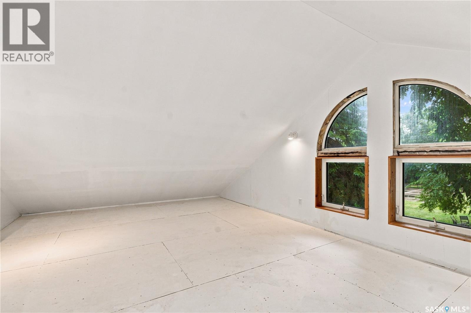 3445 11th Street W Property Photo 25