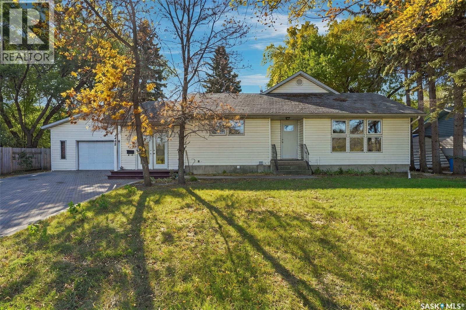 3445 11th Street W Property Photo 41
