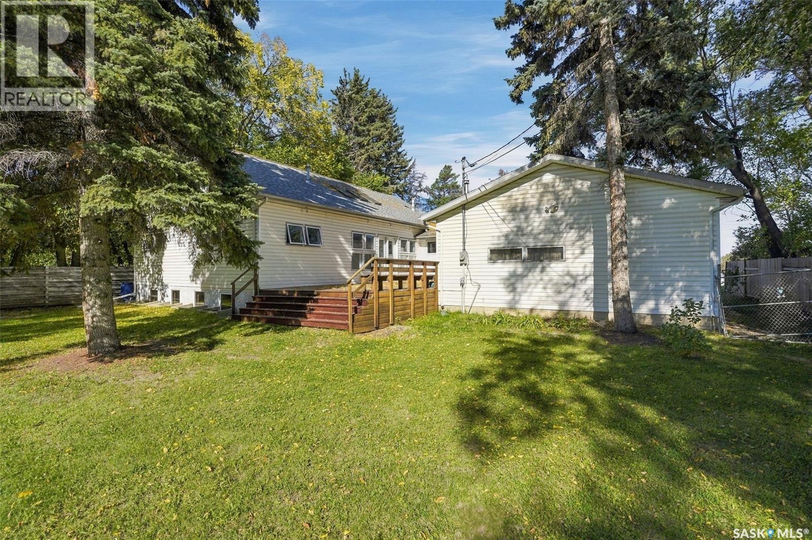 3445 11th Street W Property Photo 45