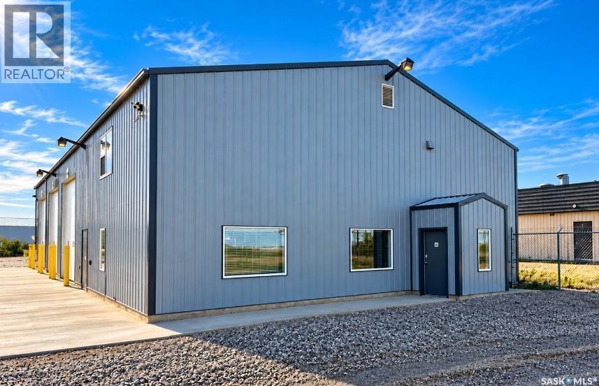465 Devonian Street Property Photo 1