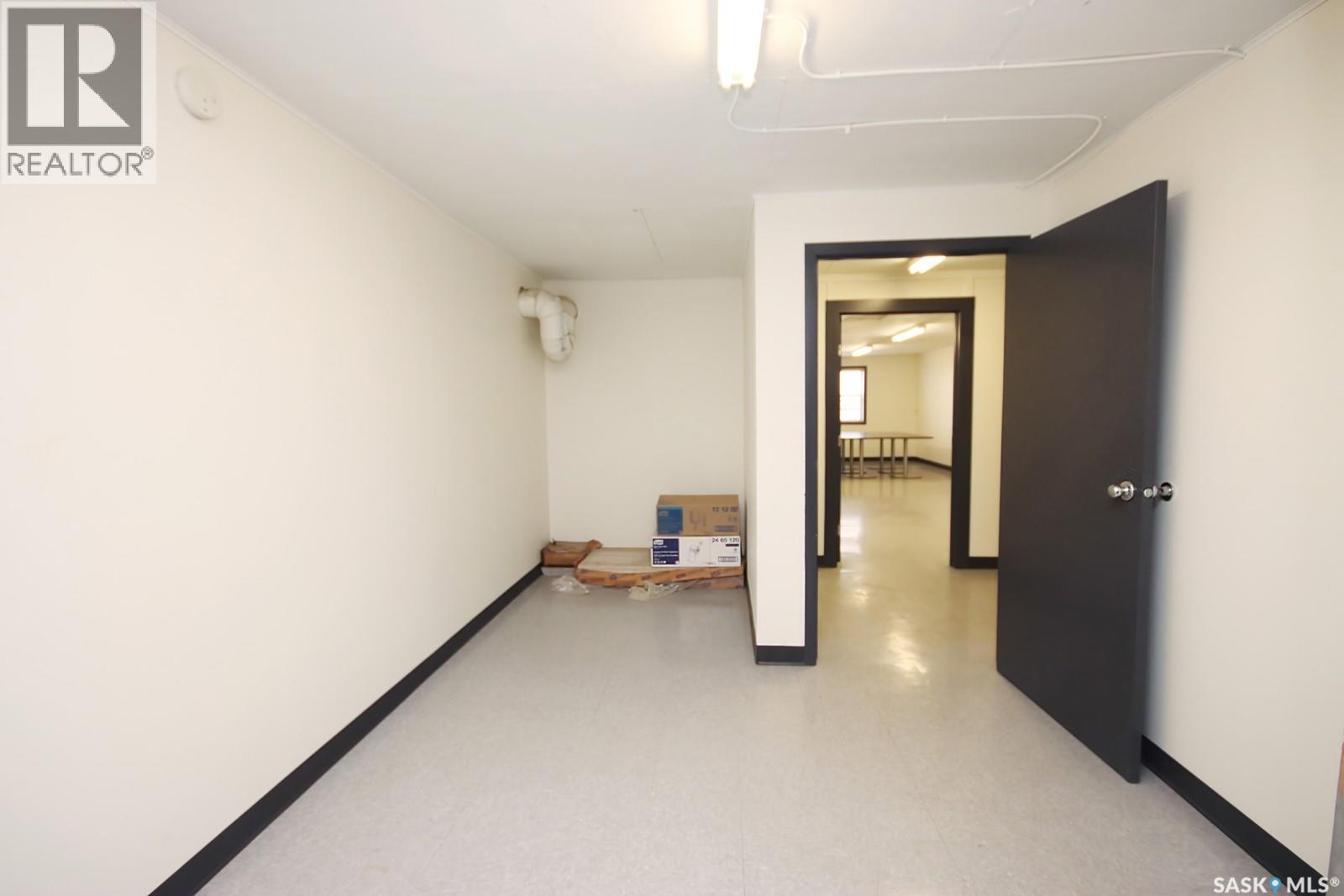 465 Devonian Street Property Photo 17