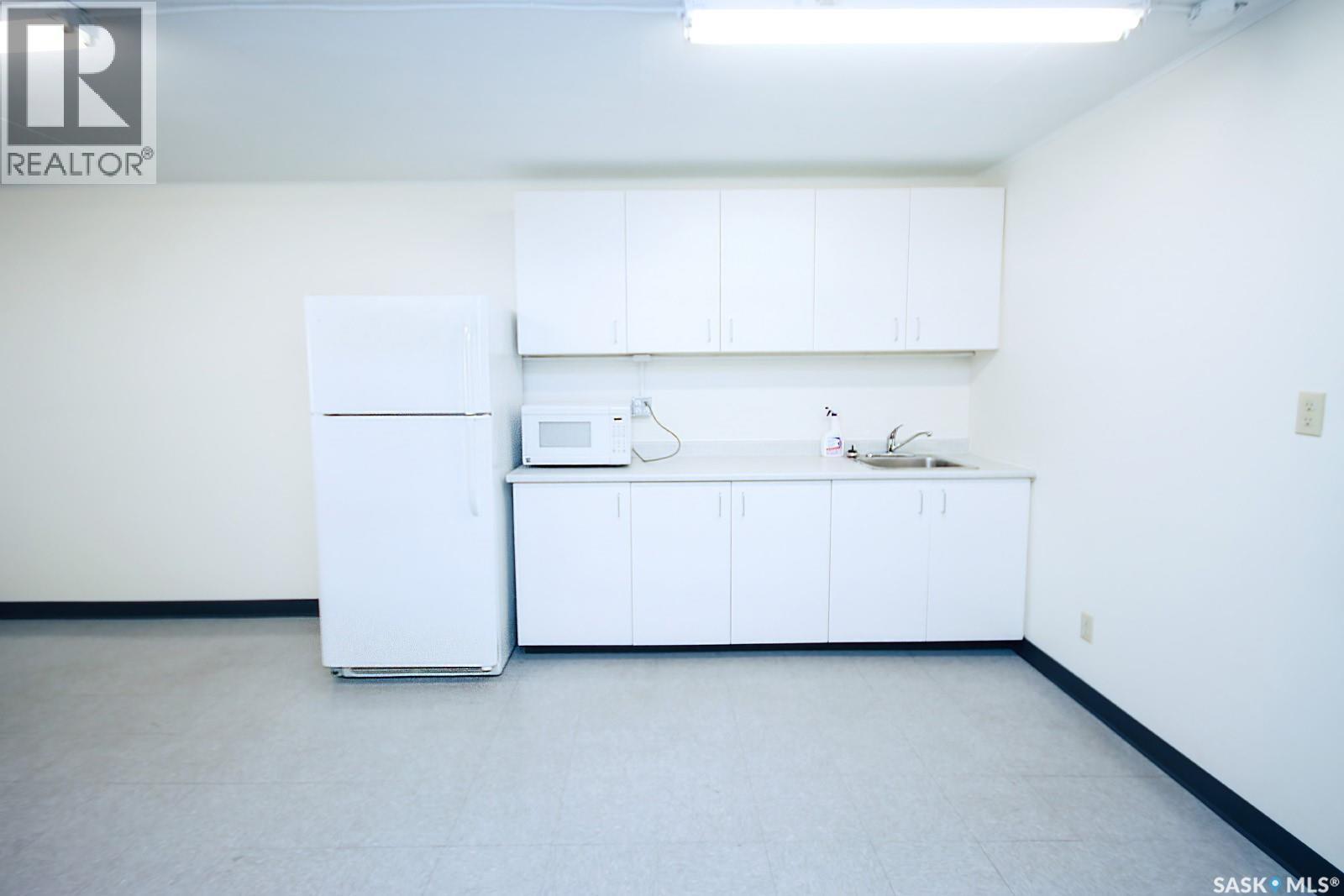 465 Devonian Street Property Photo 20