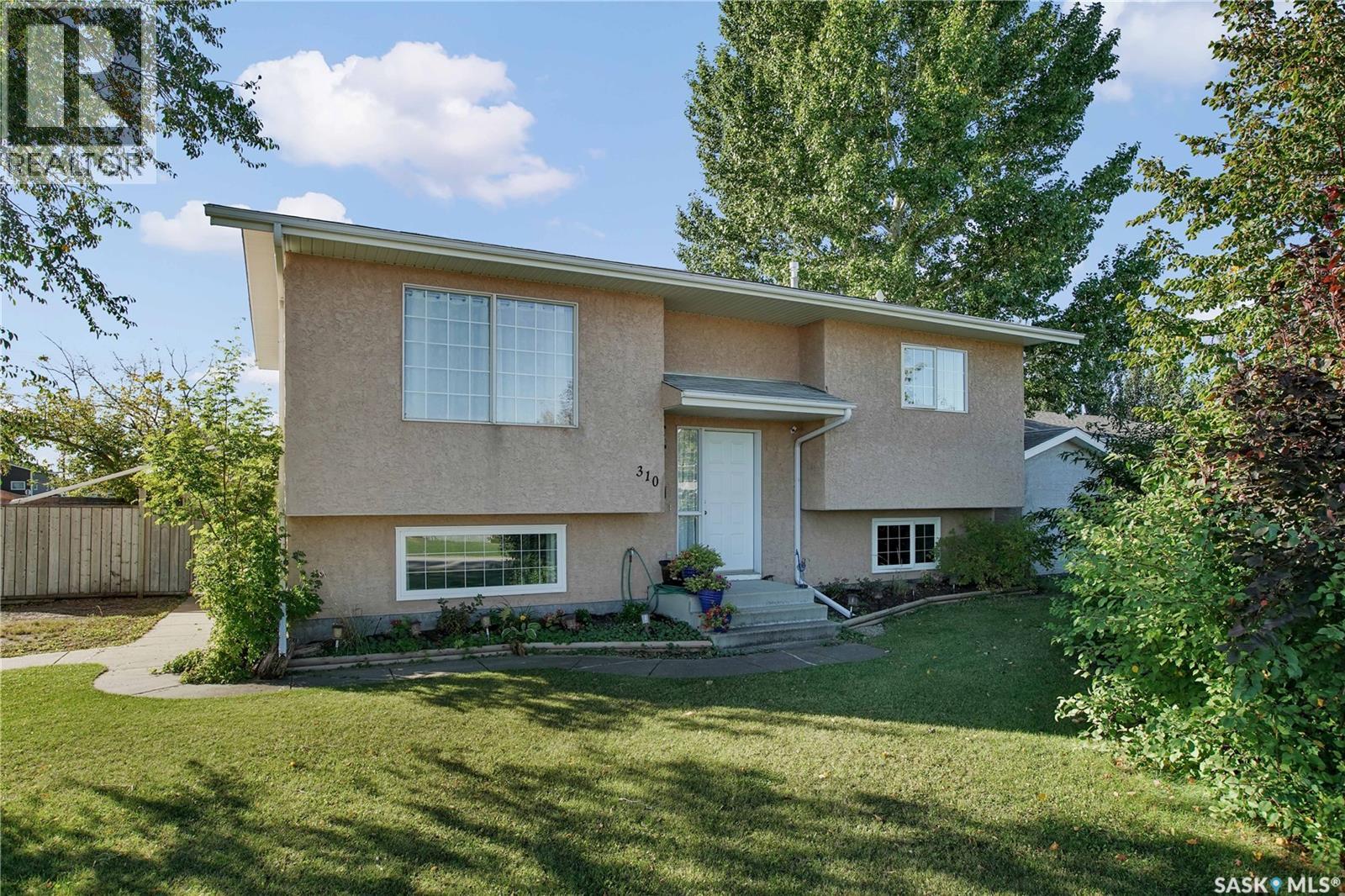 310 4th Street Property Photo 1