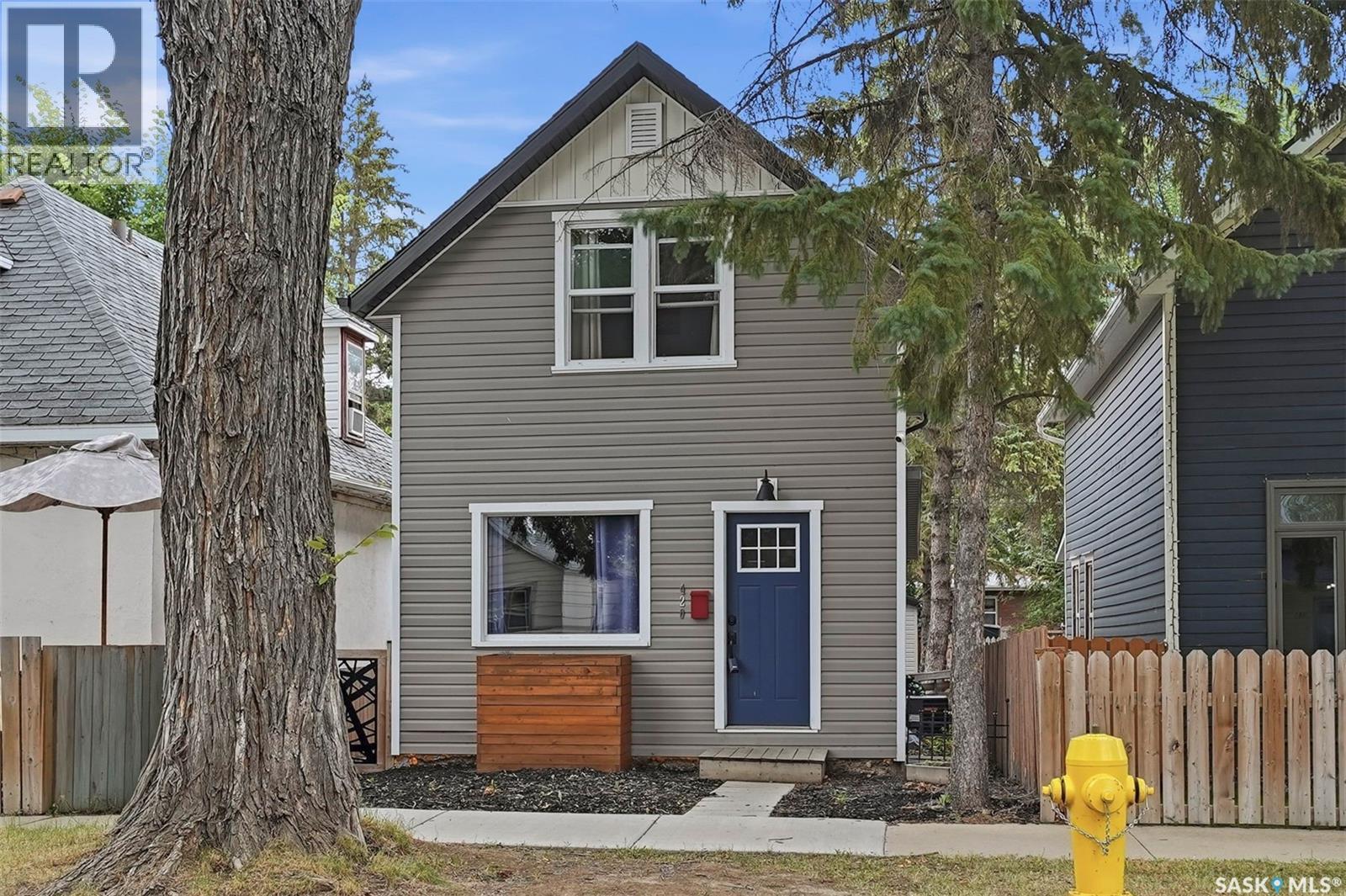 420 I Avenue S Property Photo 1