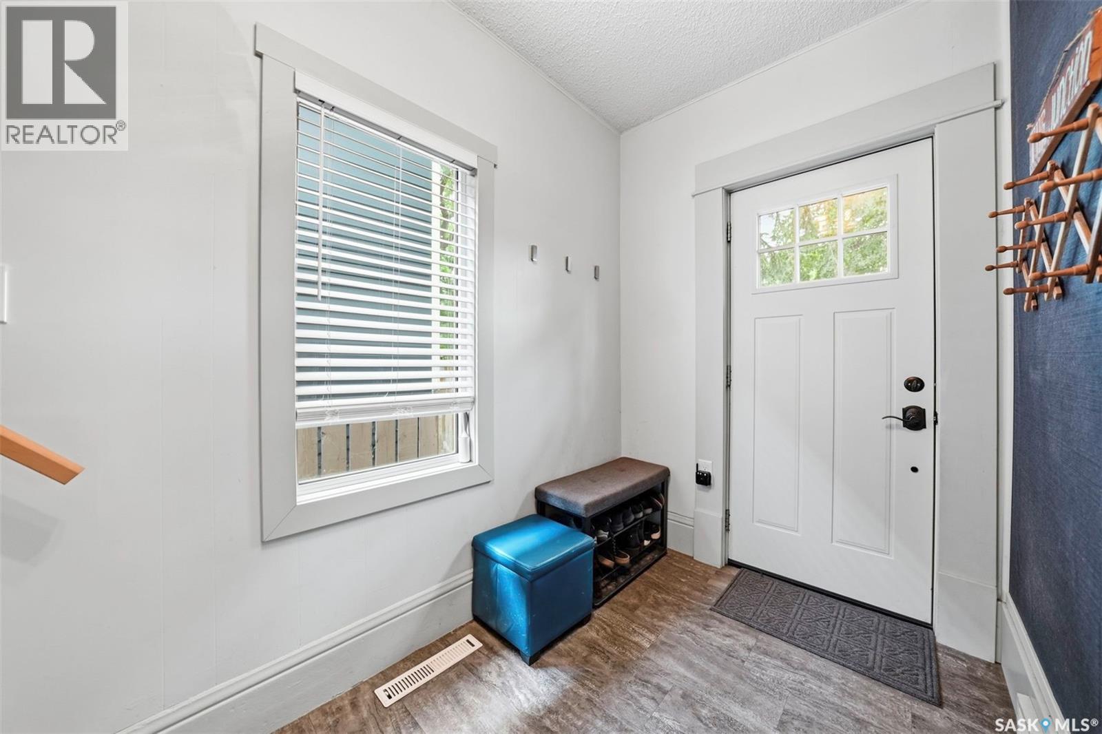 420 I Avenue S Property Photo 3