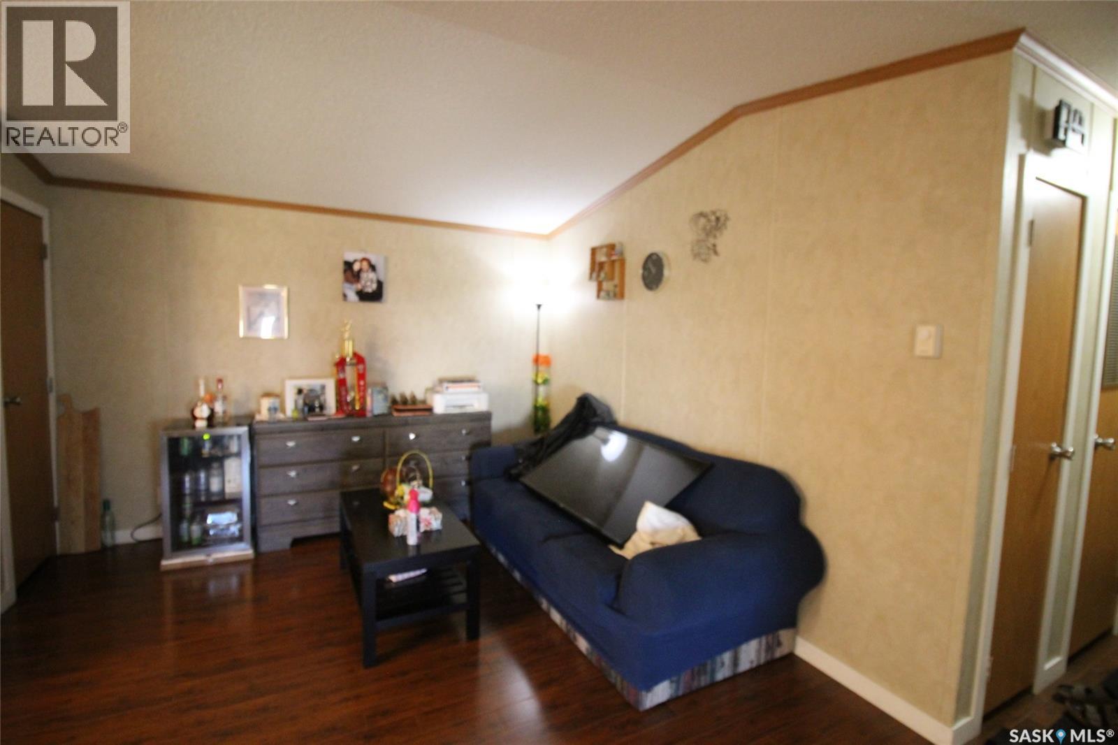 3027 Norman Place Property Photo 6
