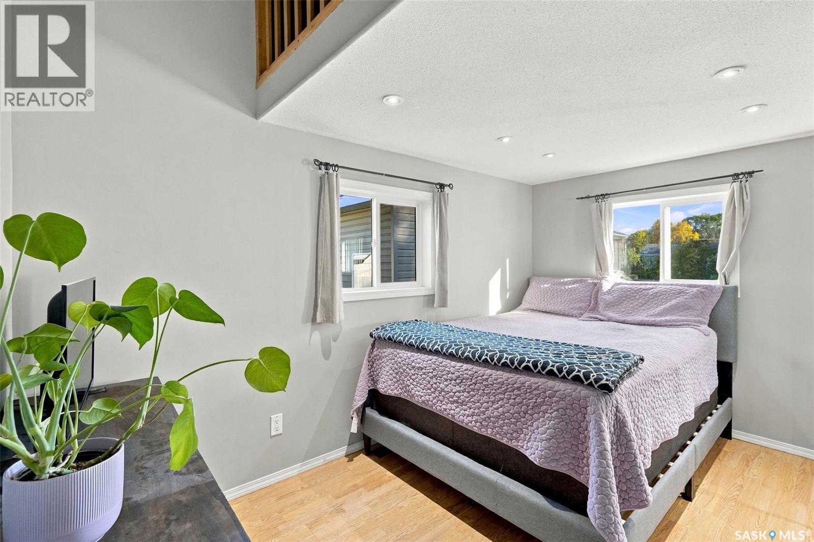 2451 Francis Street Property Photo 23