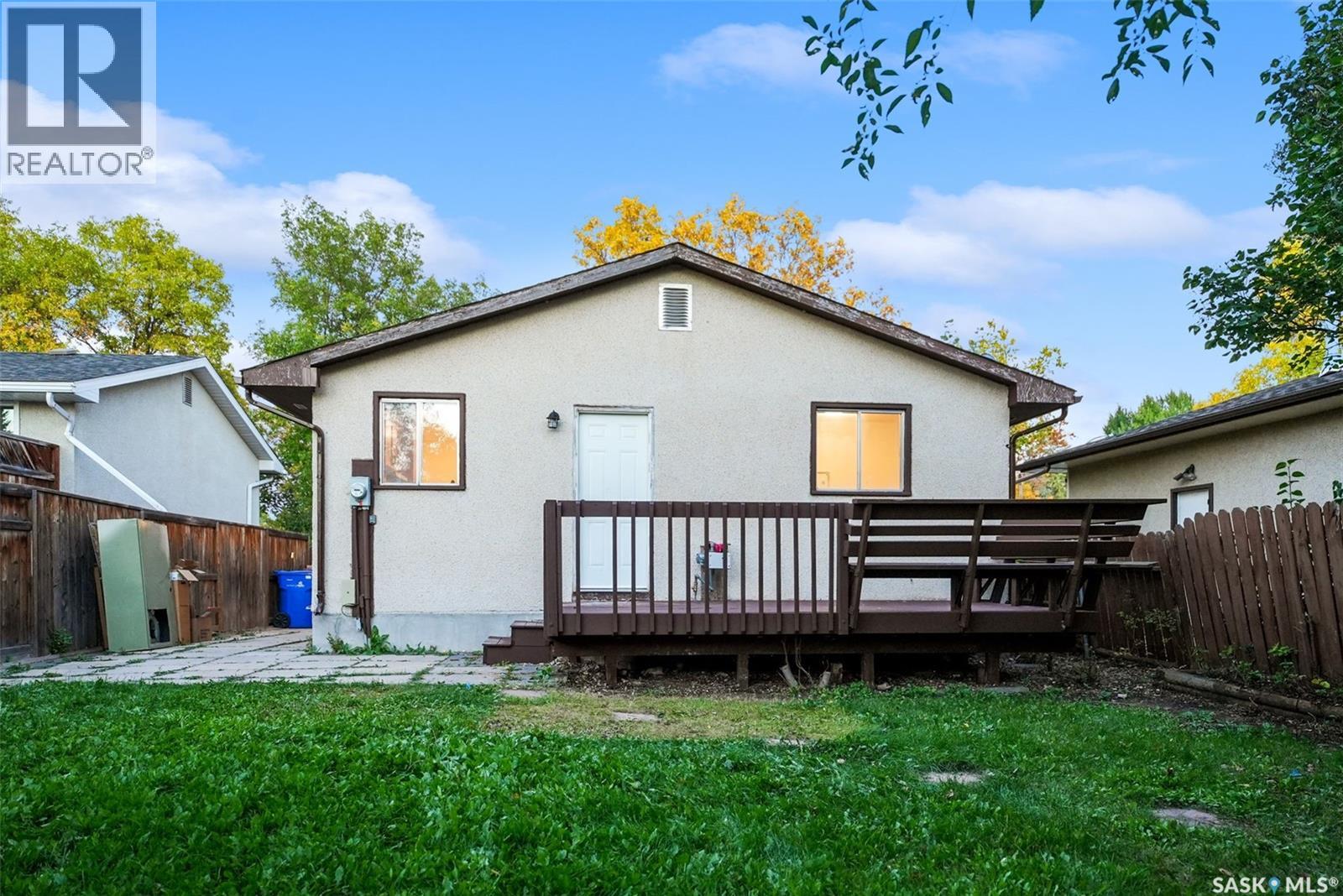 90 Turner Crescent Property Photo 18