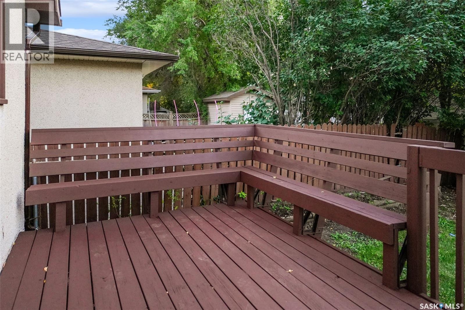 90 Turner Crescent Property Photo 20