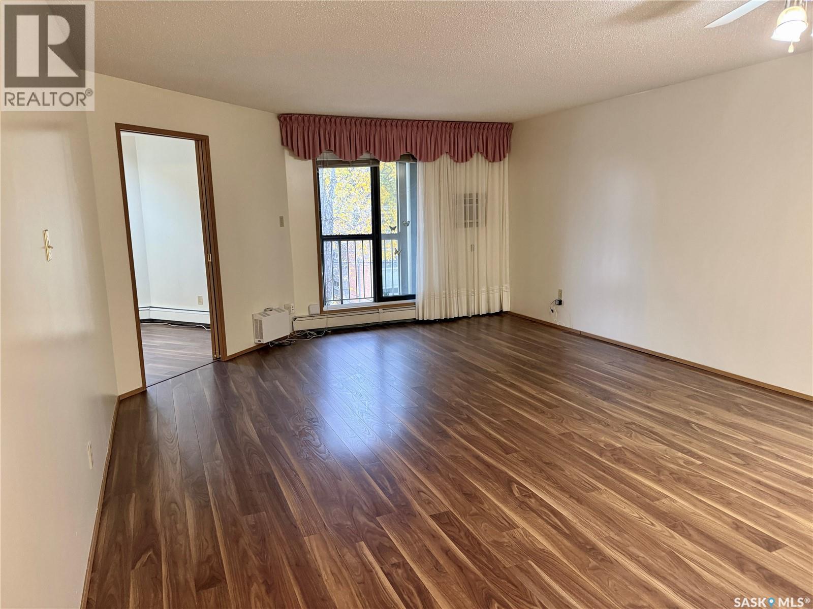305 525 5th Avenue N Property Photo 8