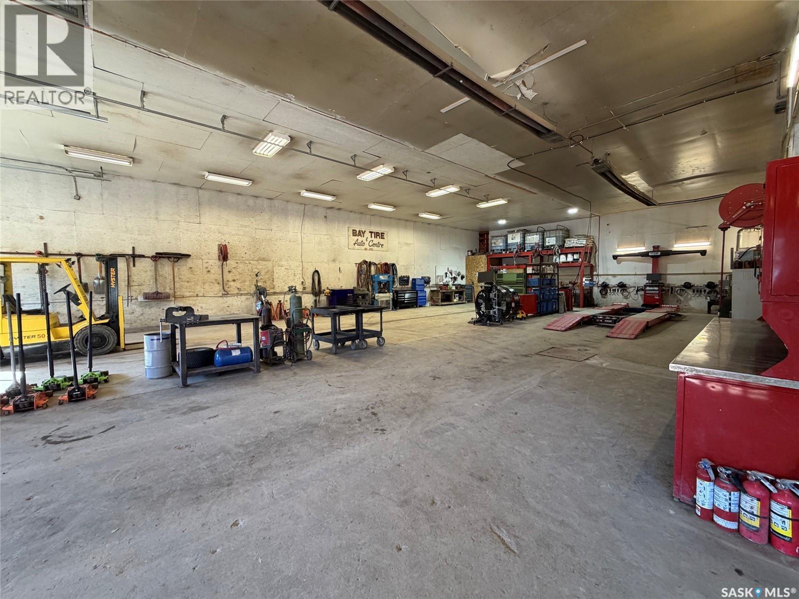 1123 Industrial Drive Property Photo 17