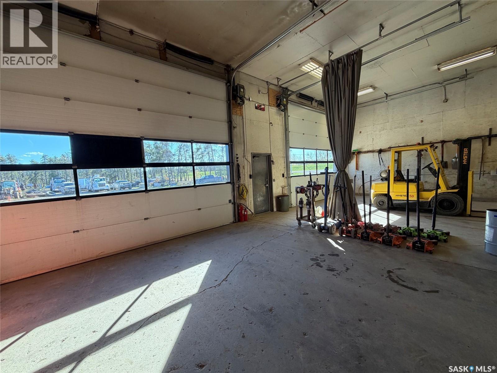 1123 Industrial Drive Property Photo 18