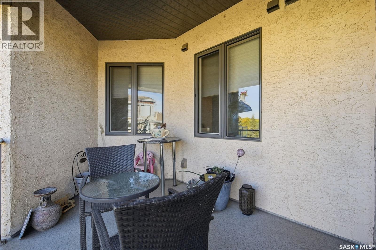 315 619 Saskatchewan Crescent W Property Photo 14