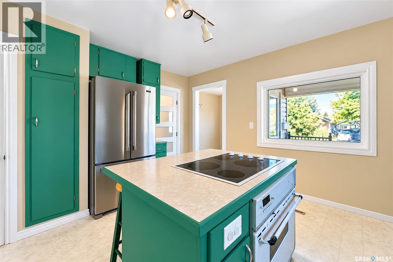 127 1st Avenue Property Photo 14
