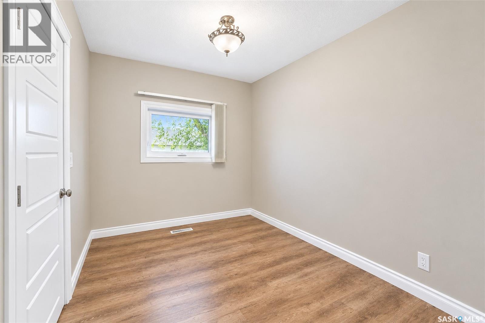 127 1st Avenue Property Photo 19