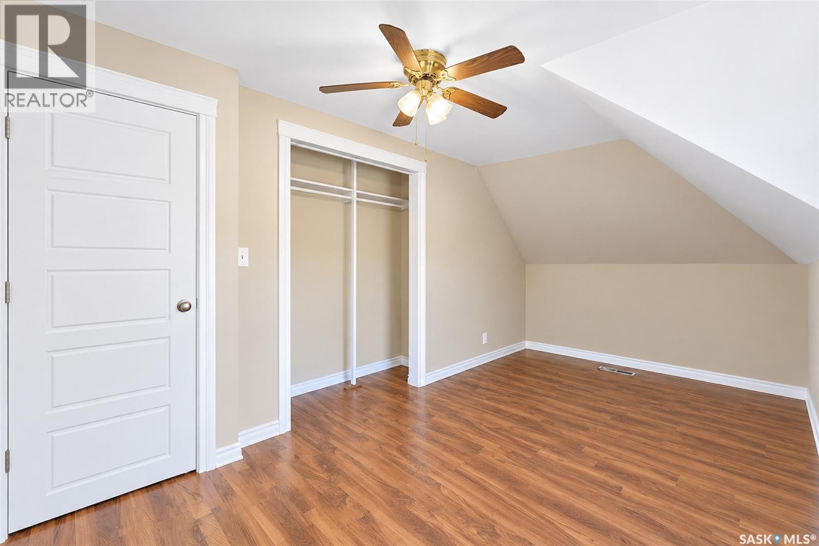 127 1st Avenue Property Photo 31