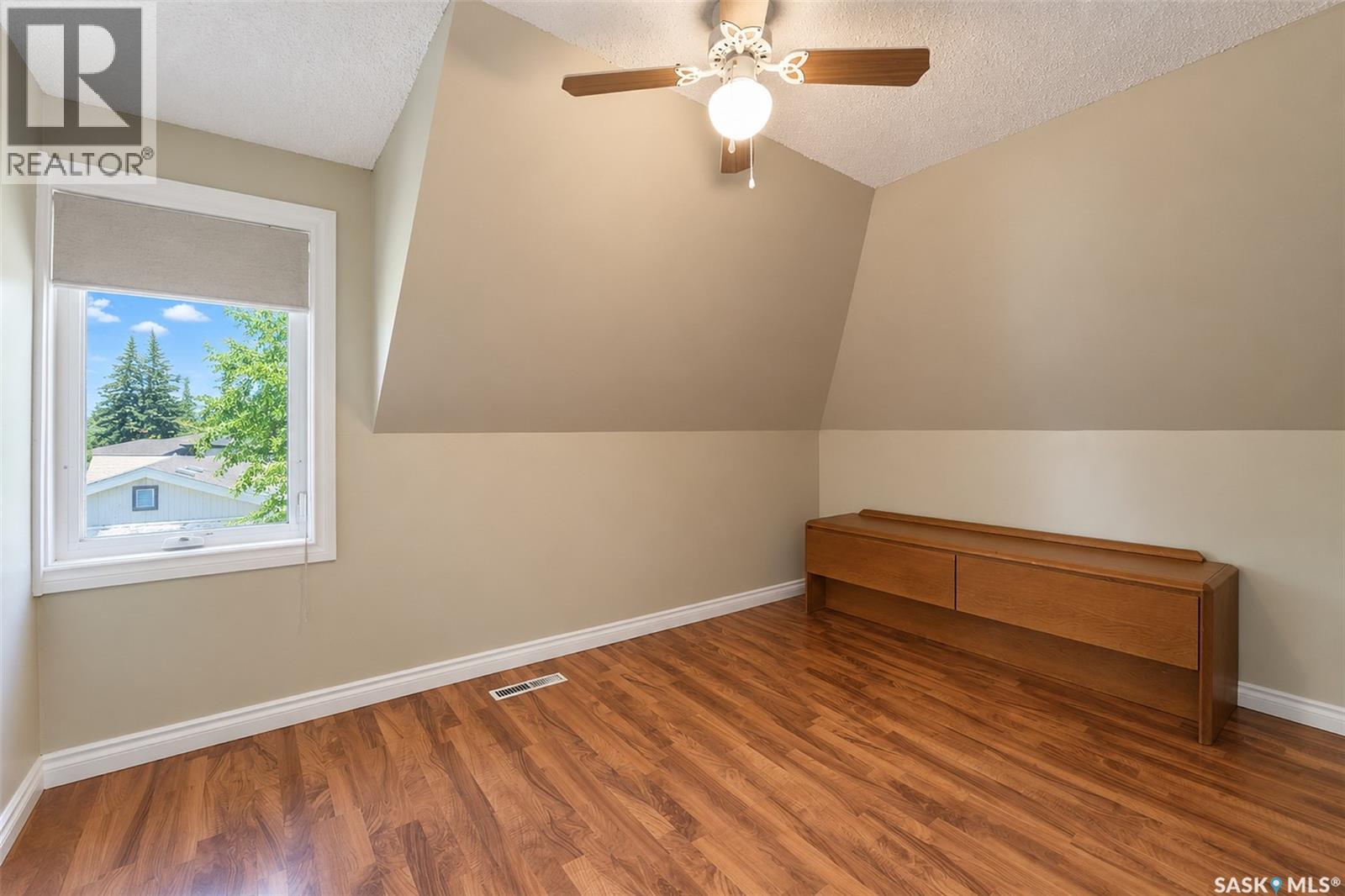 127 1st Avenue Property Photo 34