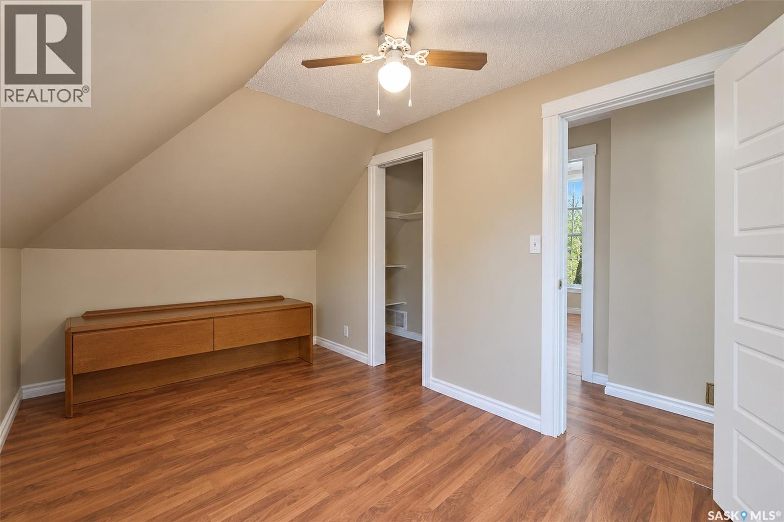 127 1st Avenue Property Photo 35