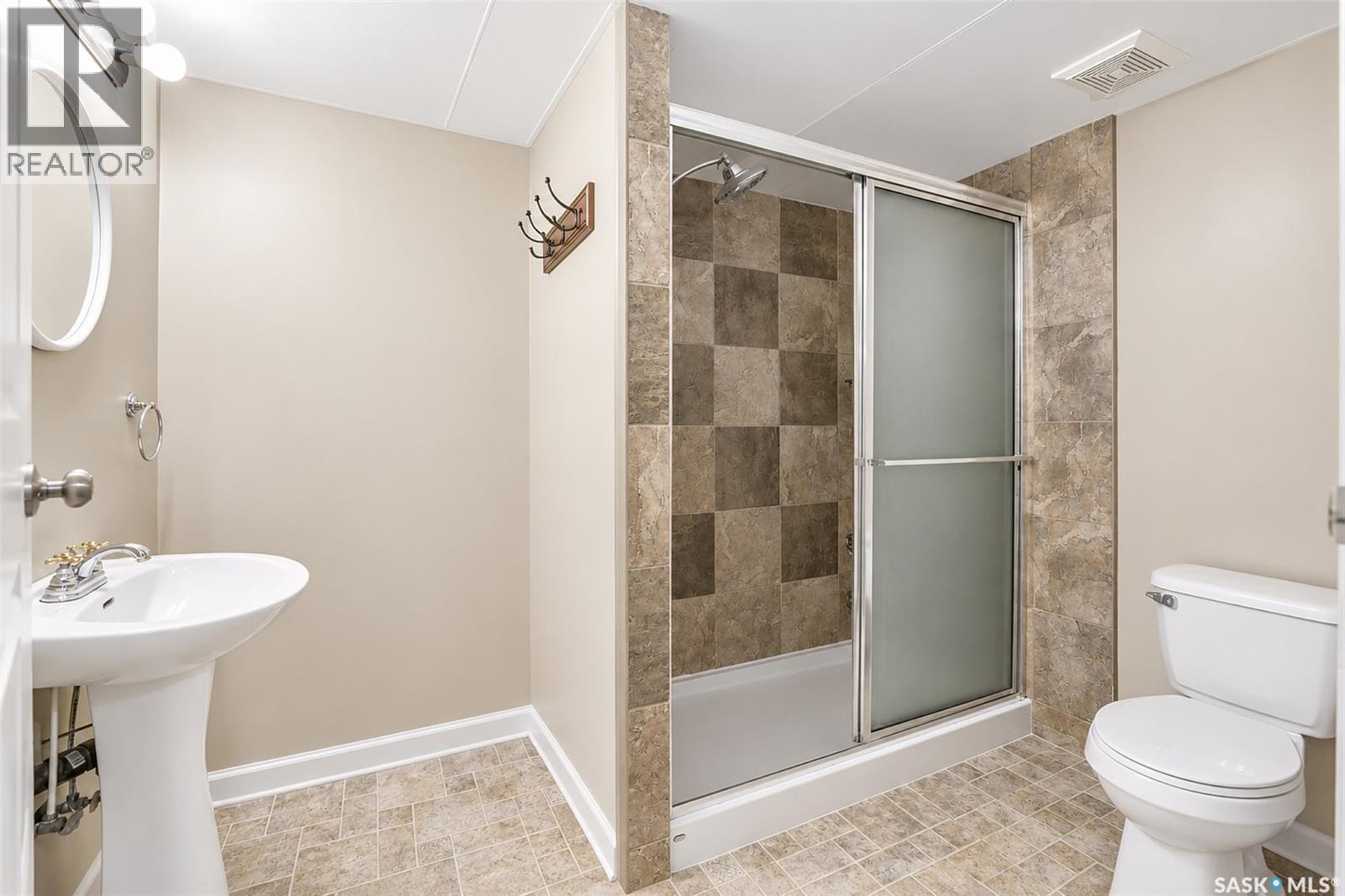 127 1st Avenue Property Photo 39