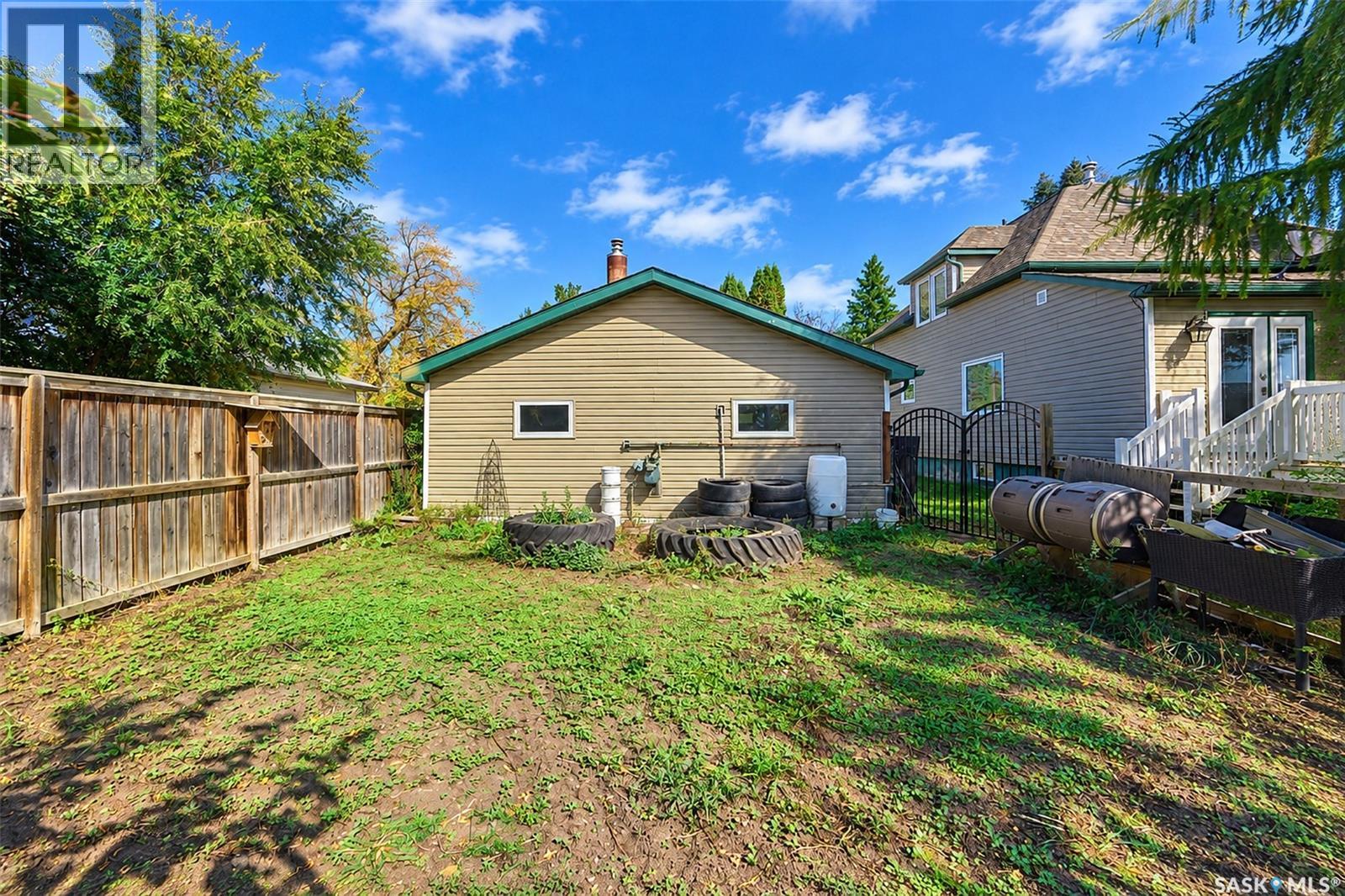 127 1st Avenue Property Photo 45