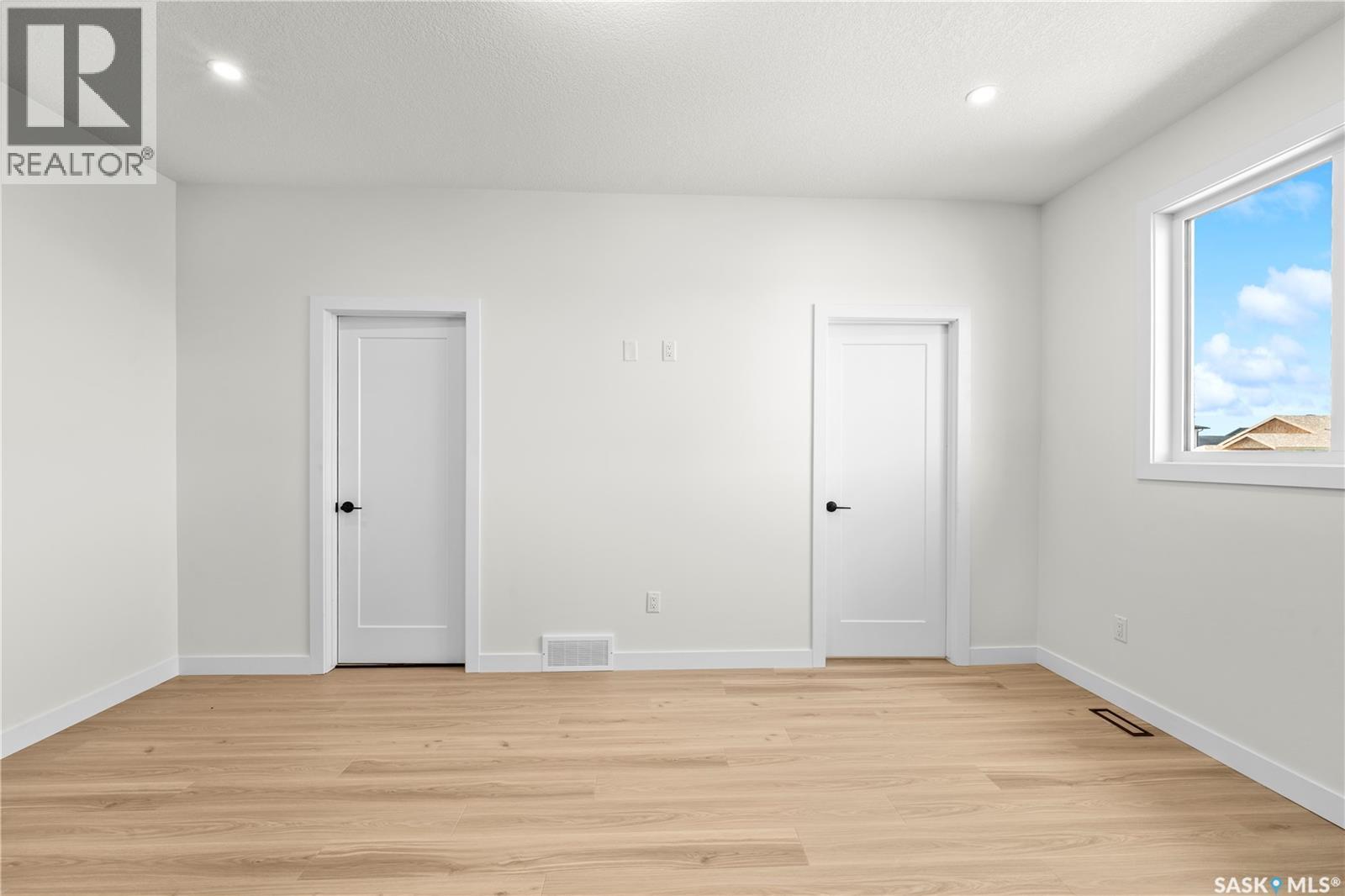 859 Nightingale Road Property Photo 20