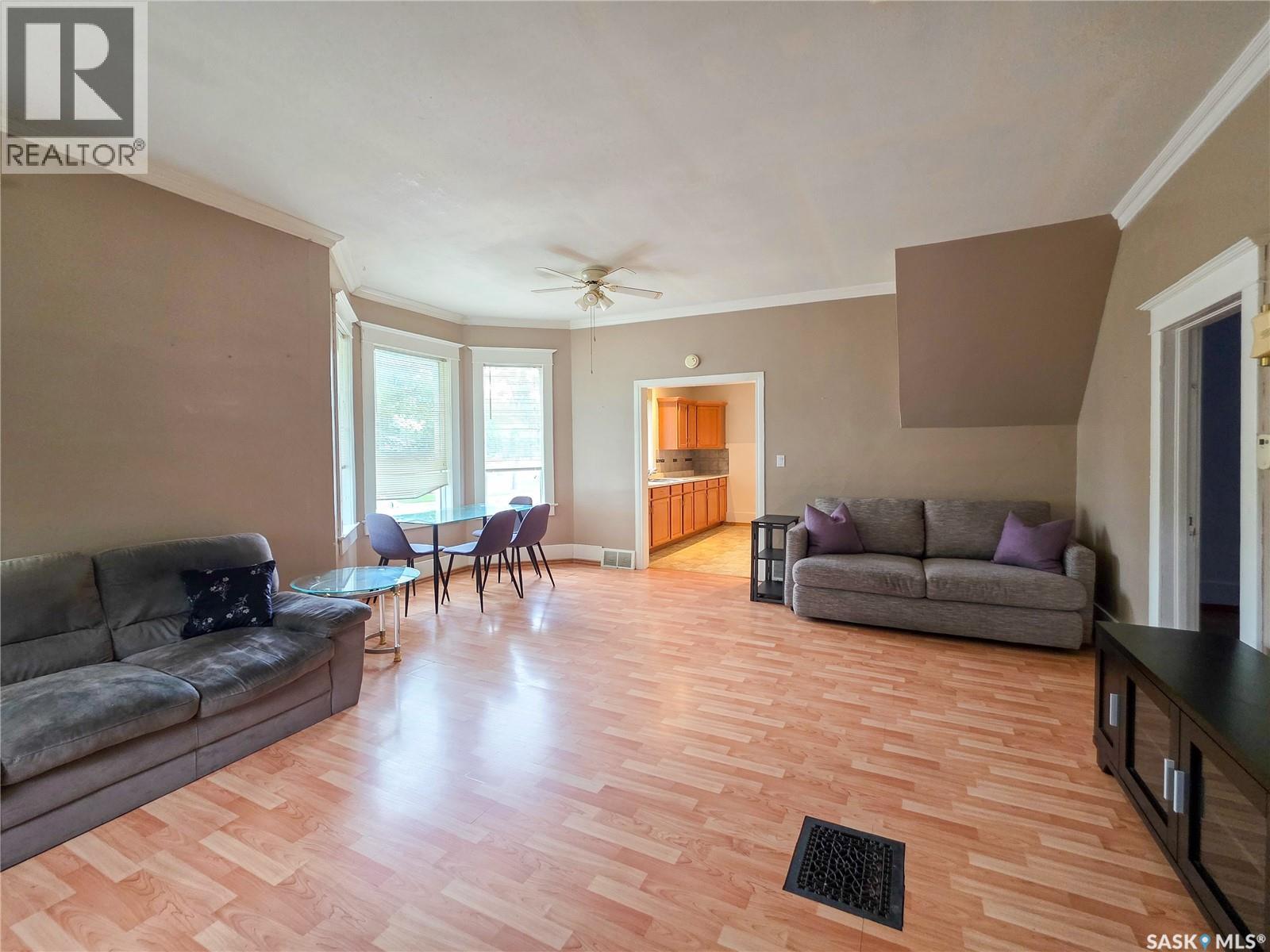 202 6th Avenue E Property Photo 15