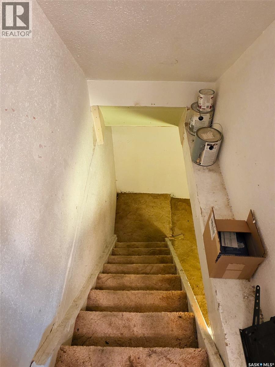 202 6th Avenue E Property Photo 36