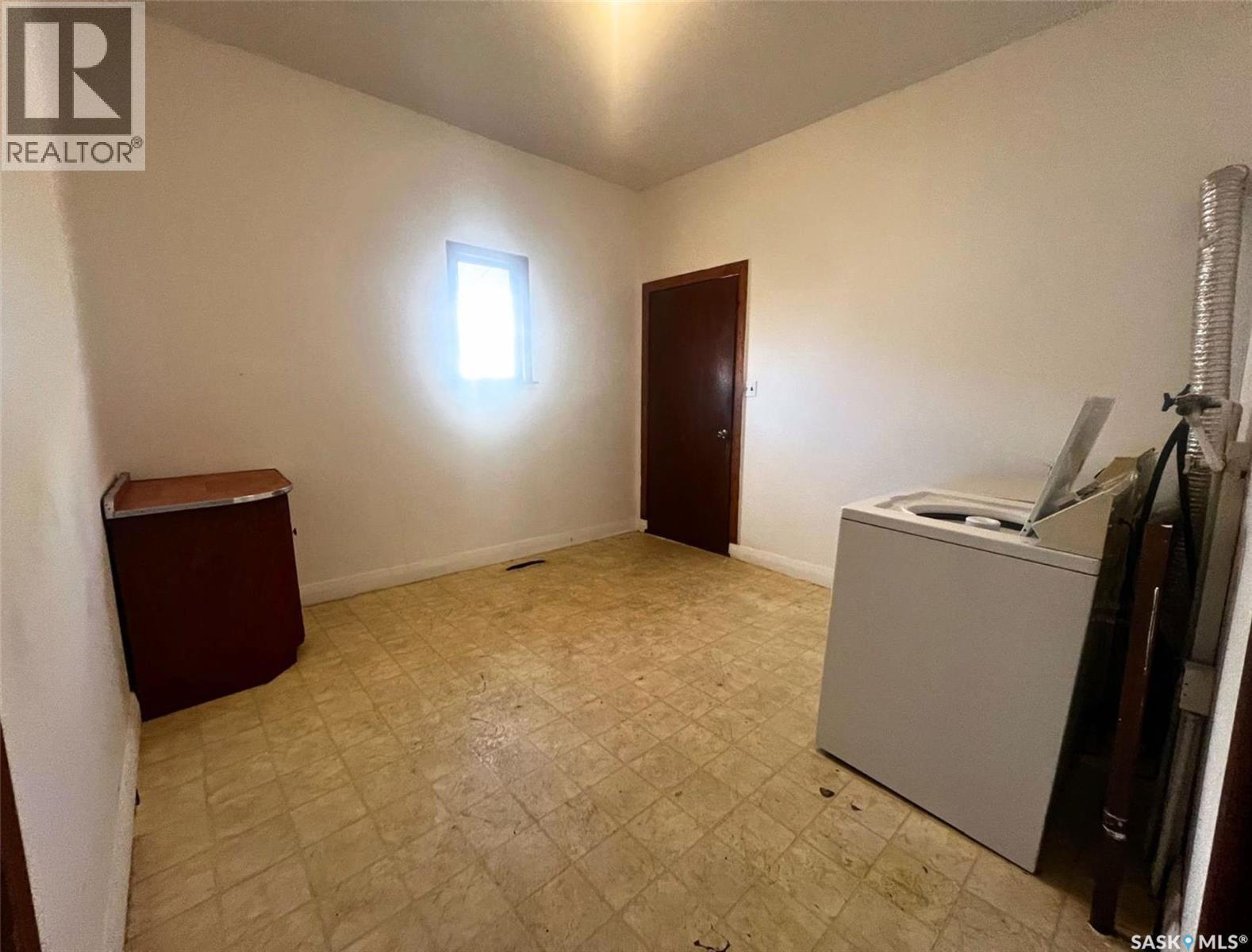 1109 South Railway Street E Property Photo 15