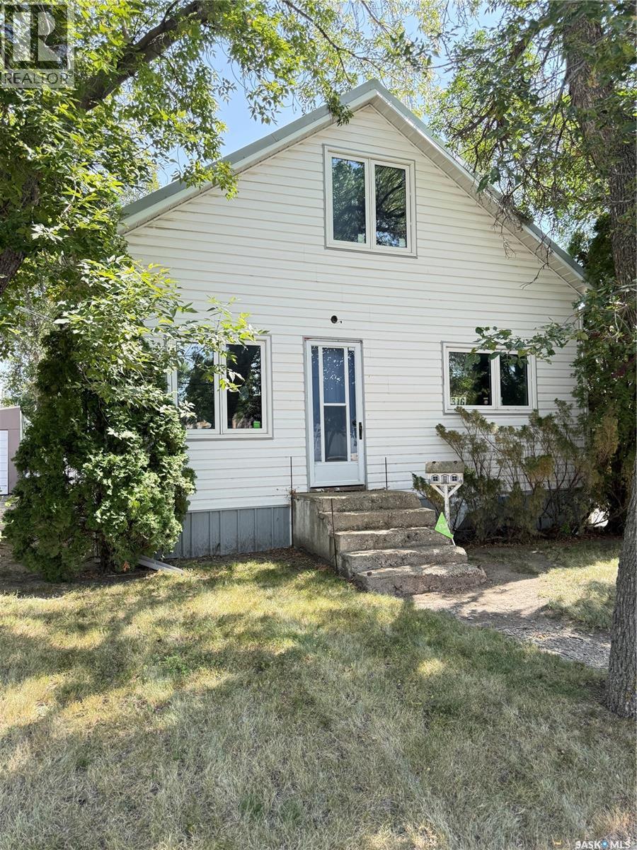 316 4th STREET Property Photo 1