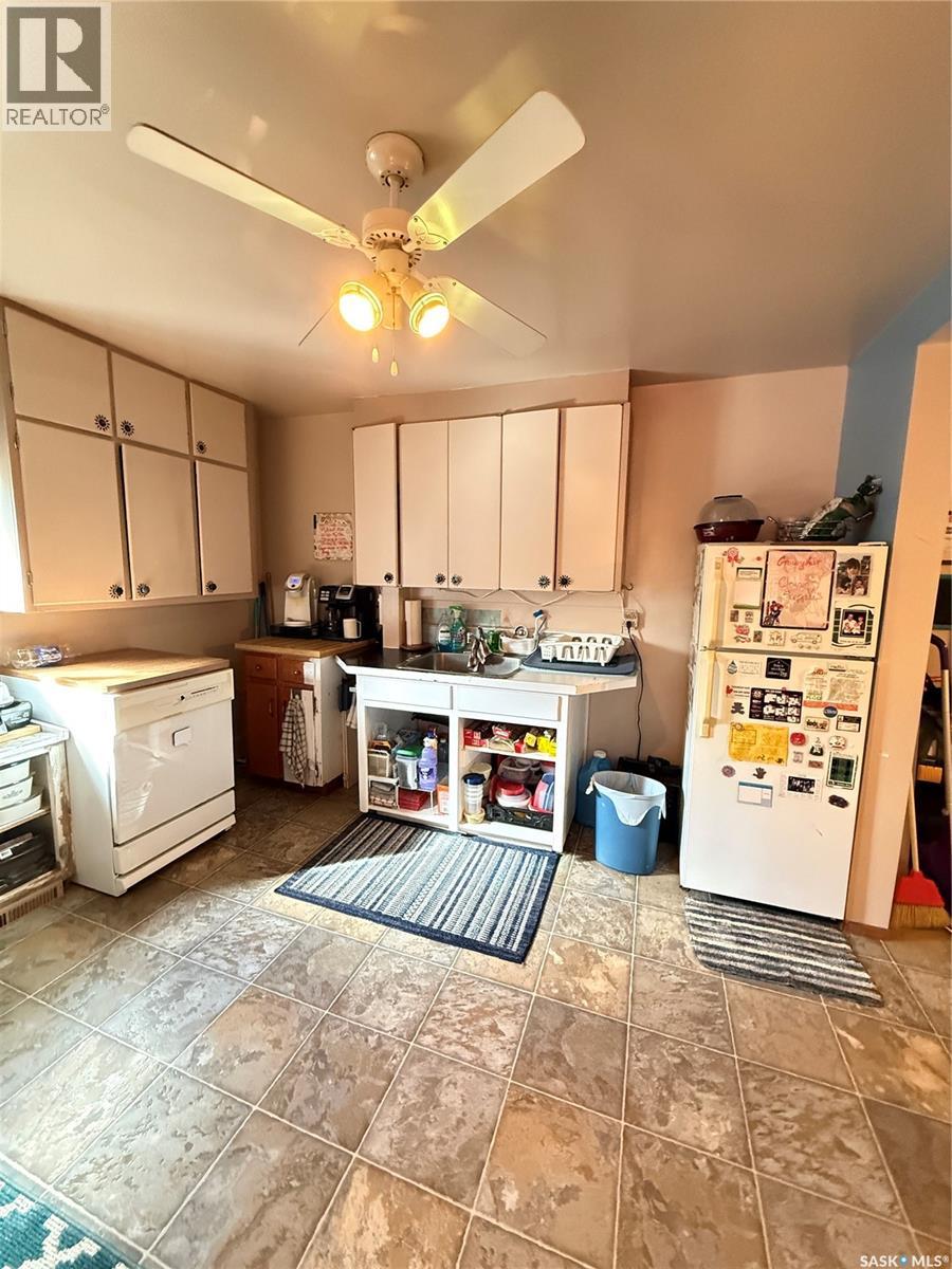 316 4th Street Property Photo 8
