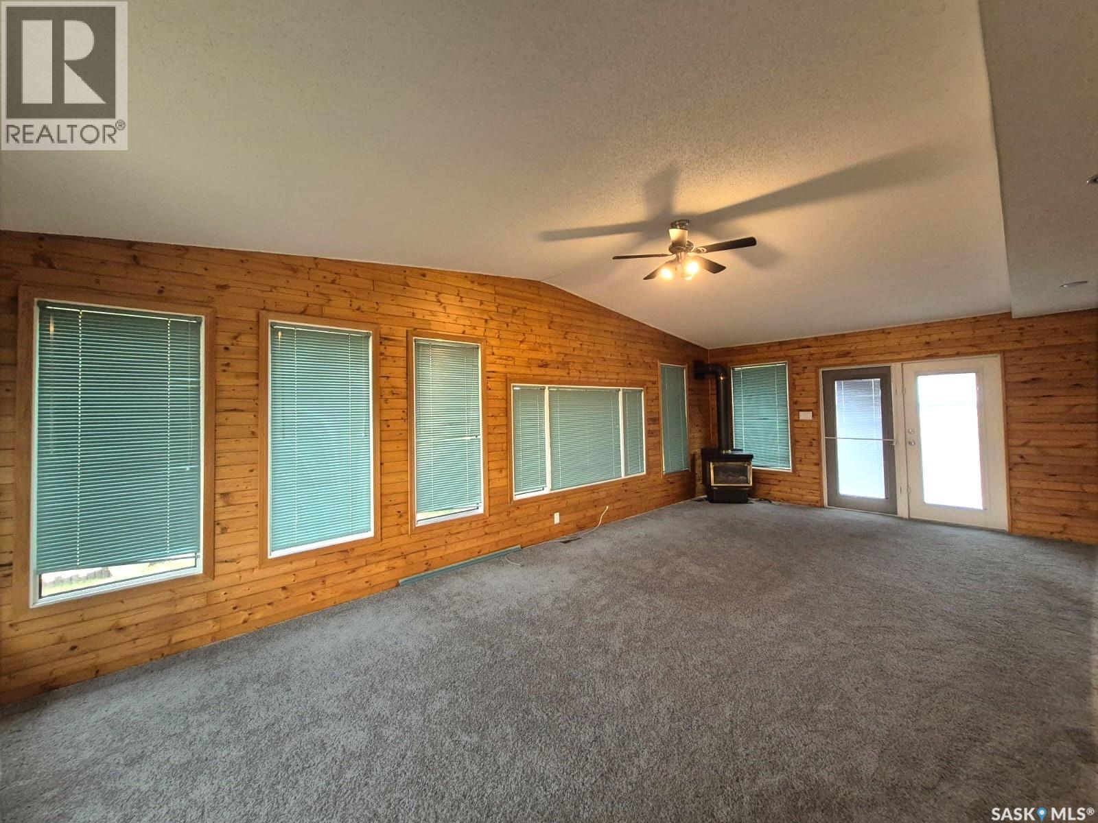 64 Clarewood Crescent Property Photo 6