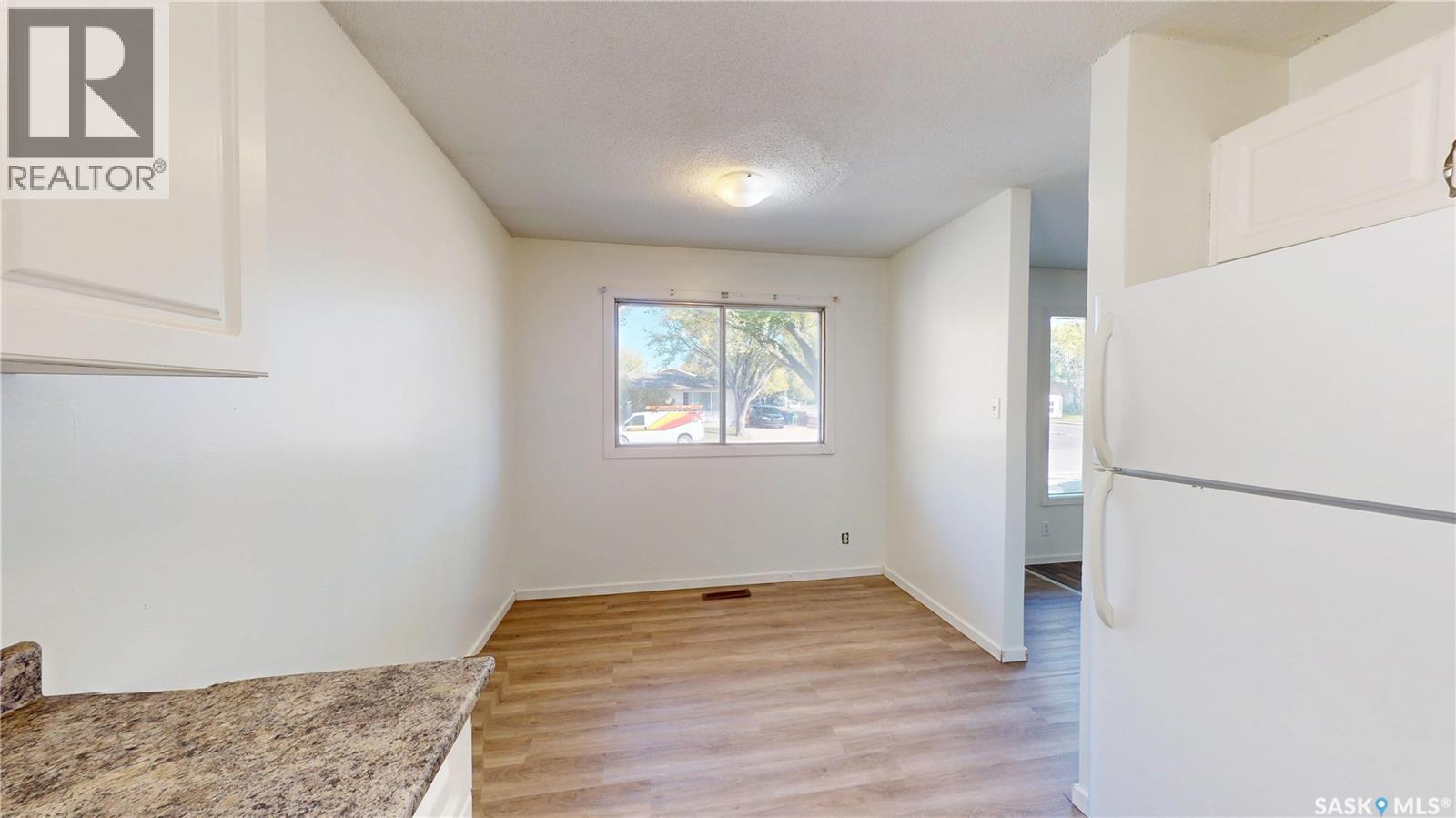4 Carleton Drive Property Photo 8