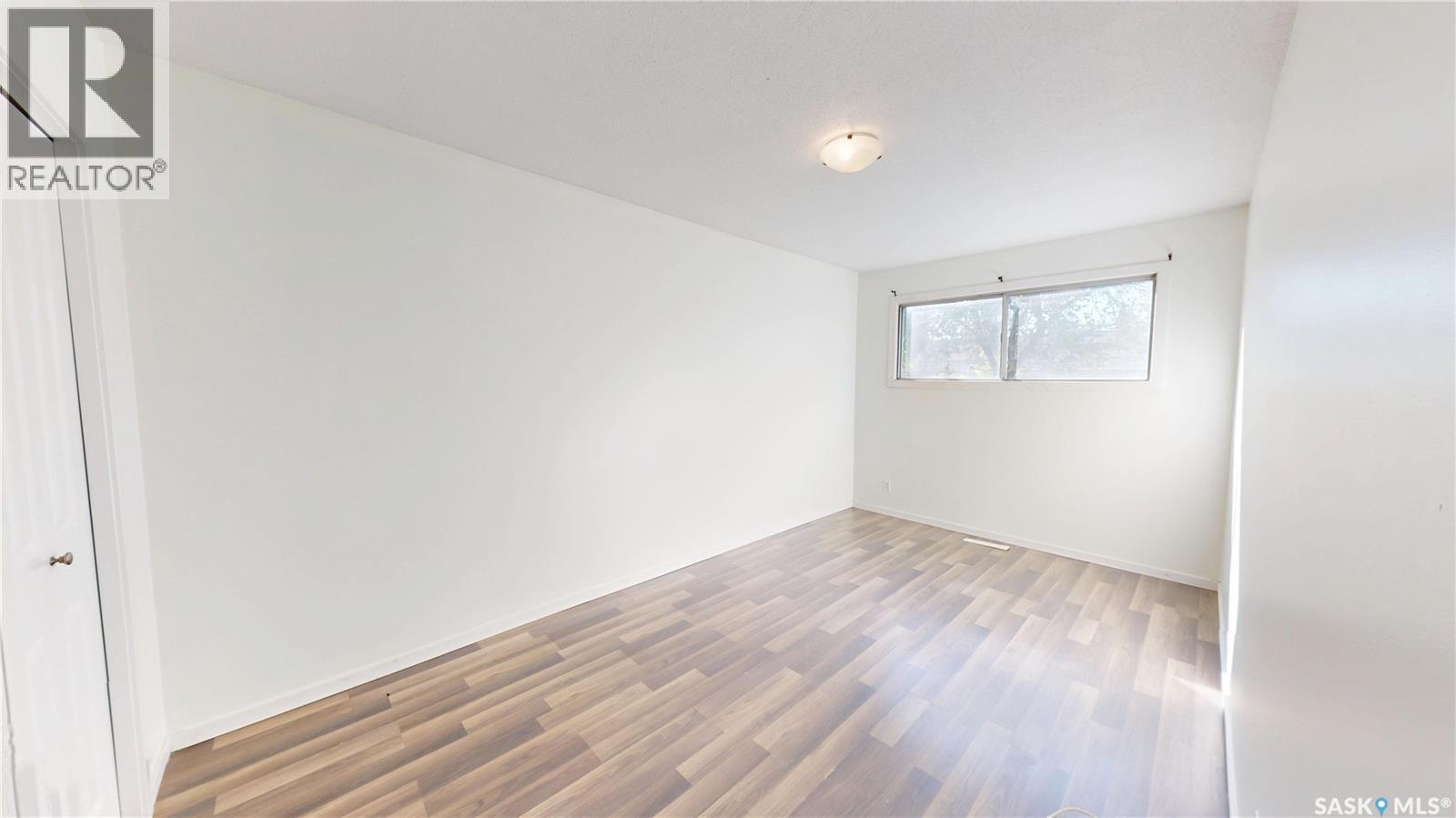 4 Carleton Drive Property Photo 12