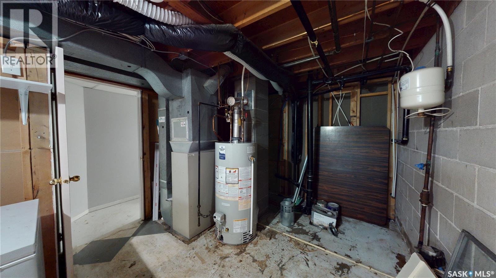 4 Carleton Drive Property Photo 30